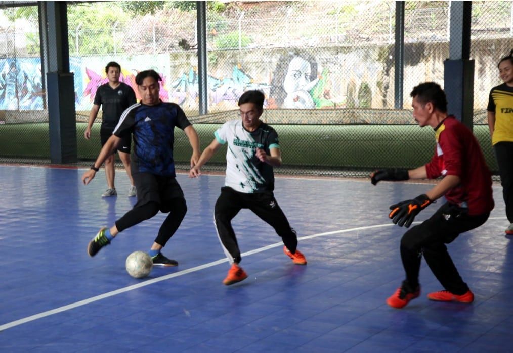 满足青年对运动设施需求 柏汉冀各甘榜建足球场