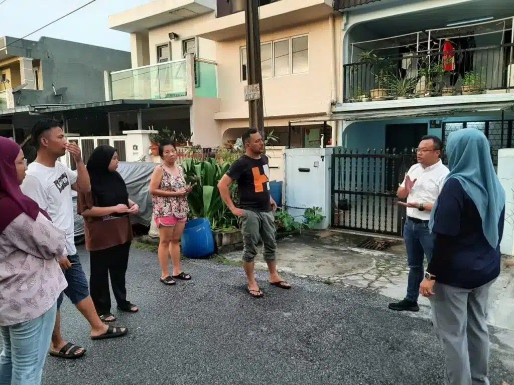 游佳豪承诺改善安邦太子园.丽华镇闪电水灾问题