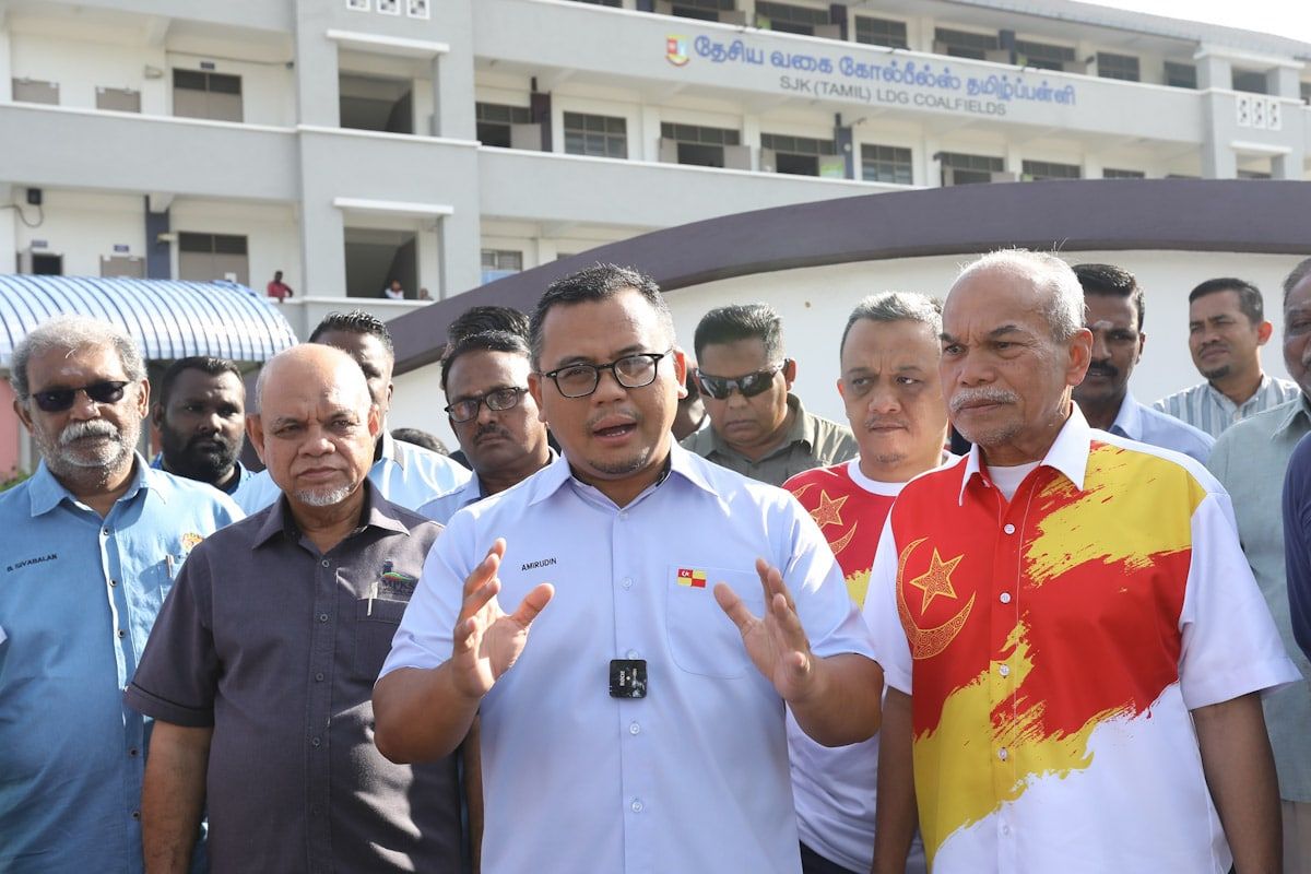 MB jamin selesai segera isu status sekolah Ladang Coalfields