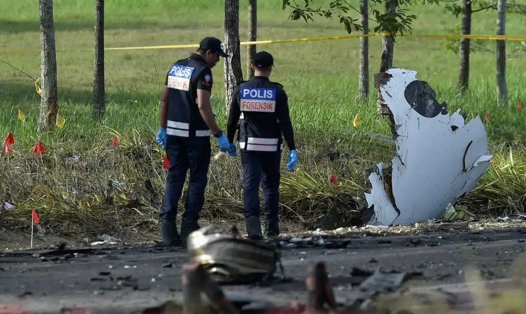 坠机事故：初步报告30天内出炉  交通部吁民众挺身助调查