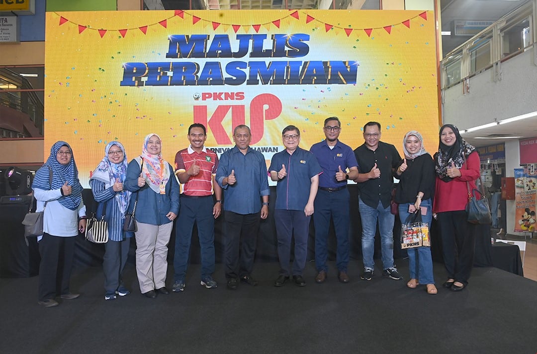 Maiden PKNS entrepreneur carnival attracts young participants, students