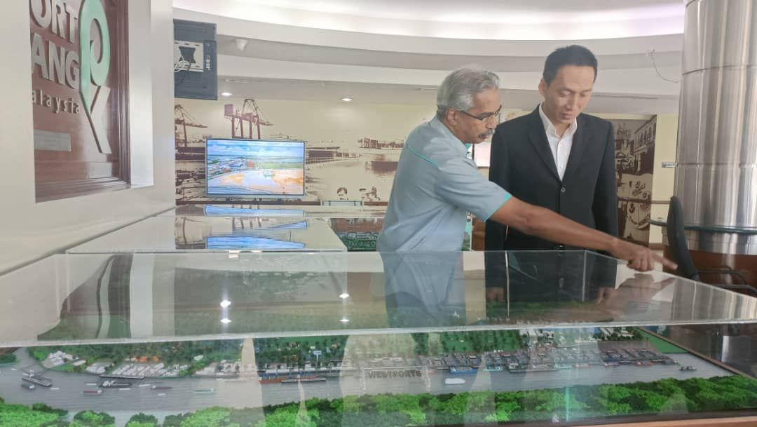 欧阳捍华重任巴生港务局主席 矢推巴生港口成全球十大港口