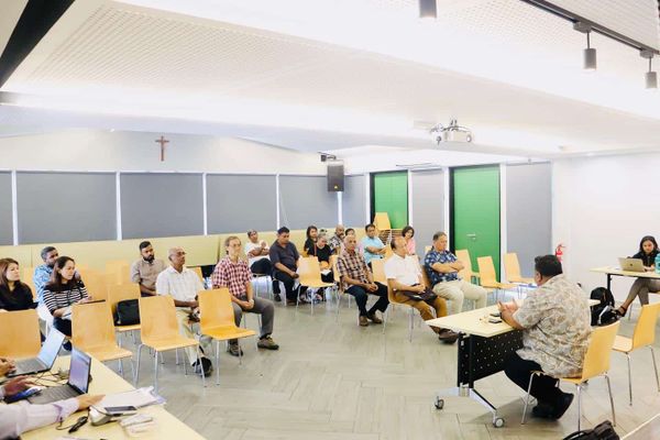 拉吉夫见各造谈老龄化问题 集思广益设乐龄护理中心