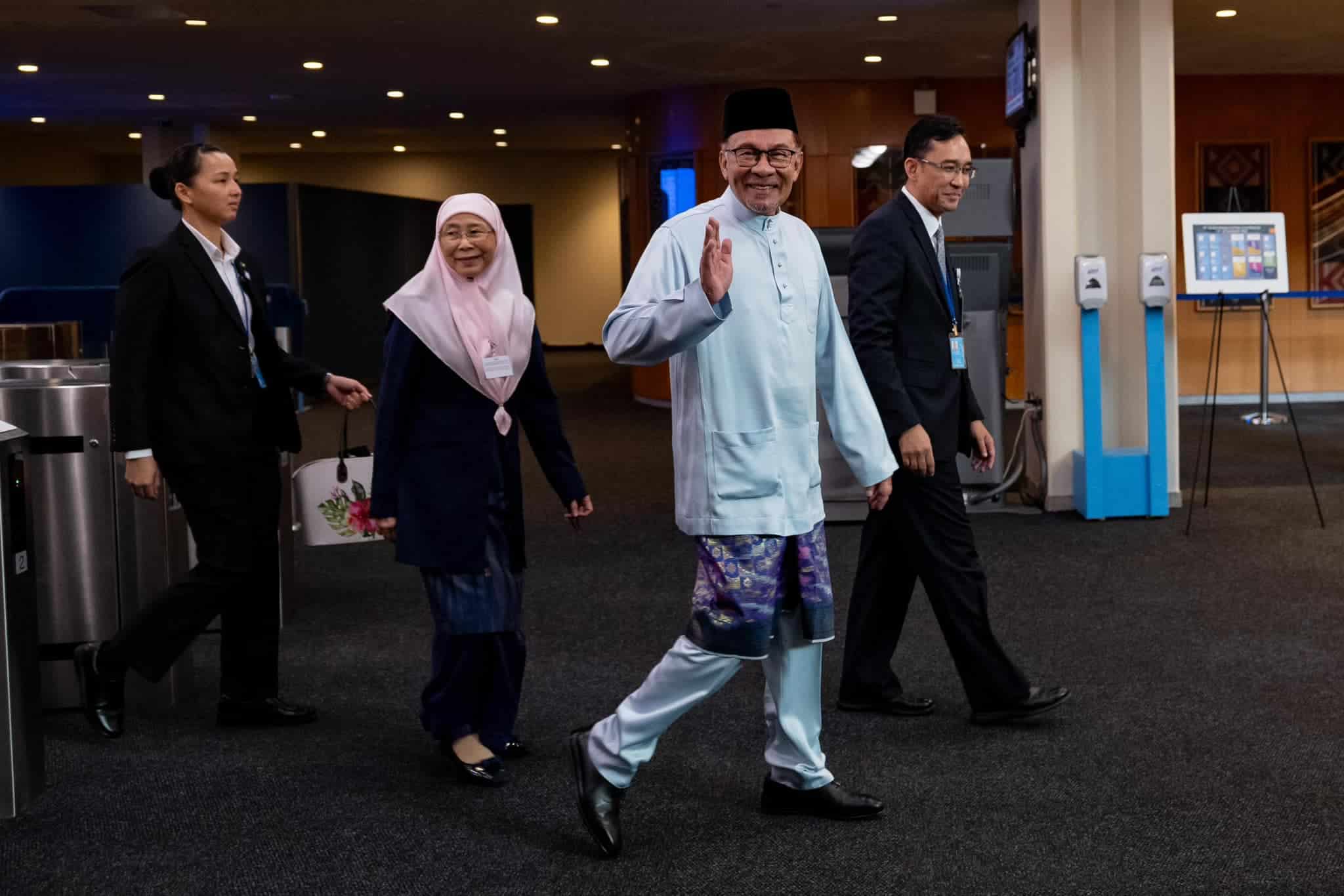 PM arrives home after leading delegation at UN General Assembly