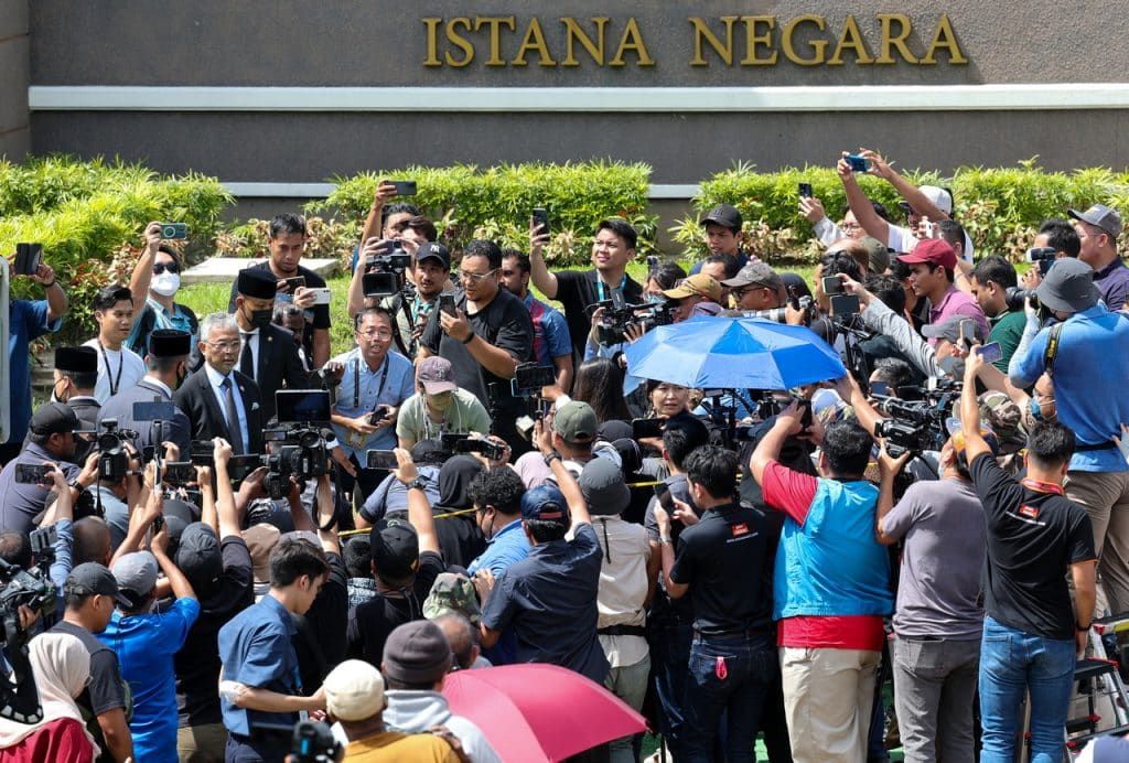 நாட்டில் பத்திரிகைச் சுதந்திரம் முந்தைய அரசை விட சிறப்பாக உள்ளது-அமைச்சர் உத்தரவாதம்