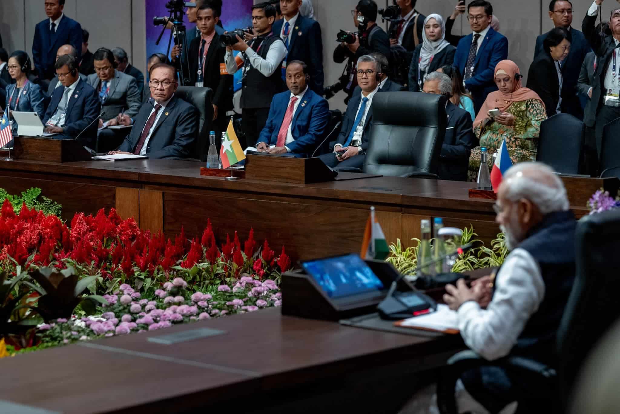 安华冀印度与东盟成员国  分享数码成功之道