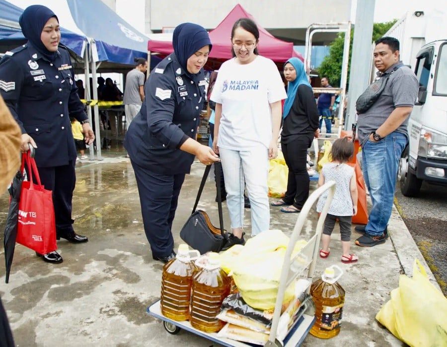 益山慈悯市集今早5地点开买 记得带环保袋来买便宜食材