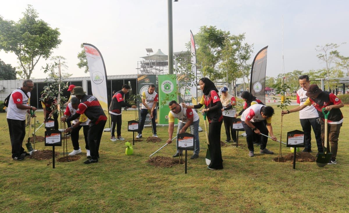 Selangor tanam 200,000 pokok setahun, capai hasrat 54 peratus kawasan hijau negara