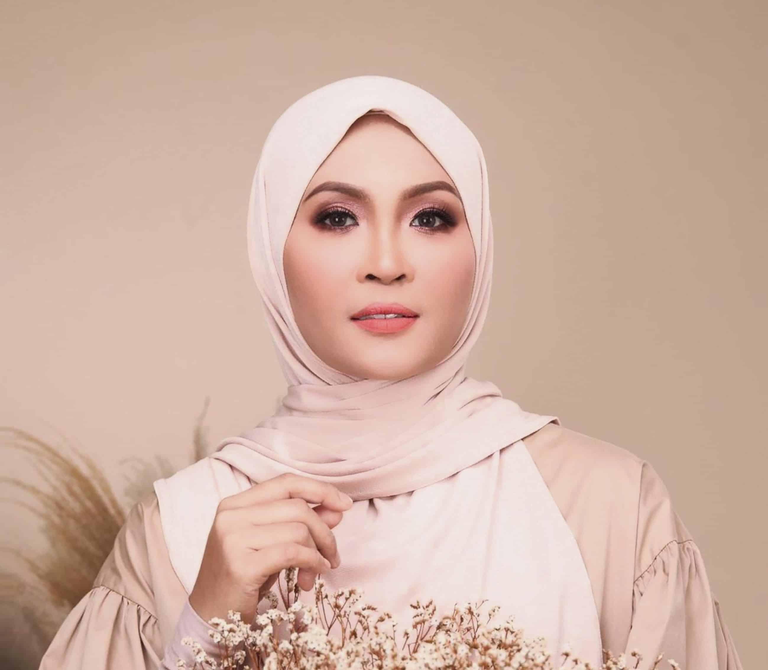 Meski suara 'direntap' Covid-19, Nana tetap tampil di pentas nyanyian