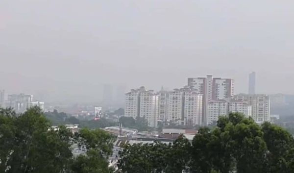 全国2区空污指数破百点 雪州万津至3pm处不健康水平