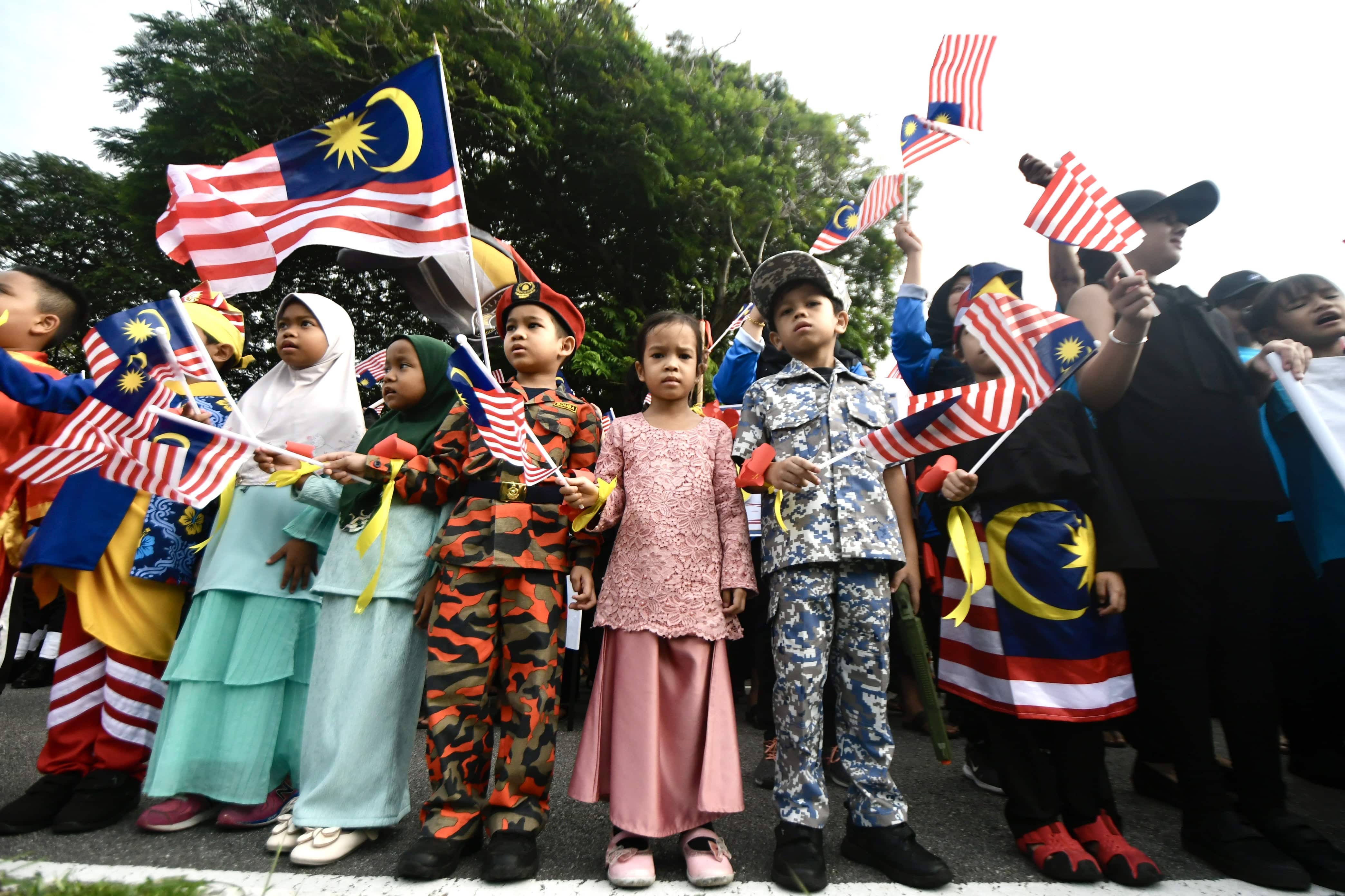 2,000 pengunjung banjiri Sambutan Kemerdekaan dan Hari Malaysia MBSJ