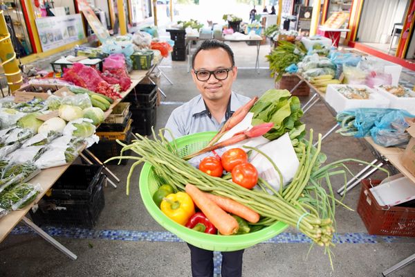 120种蔬菜最低RM1有成交 欢迎来Kohijra市集买菜咯!