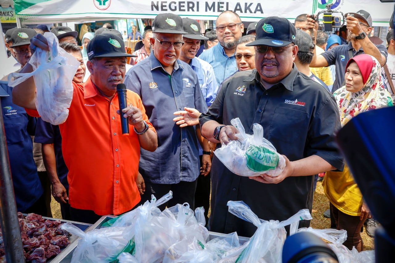 农业部周四会晤Bernas稻农 部长：确保白米供应充足