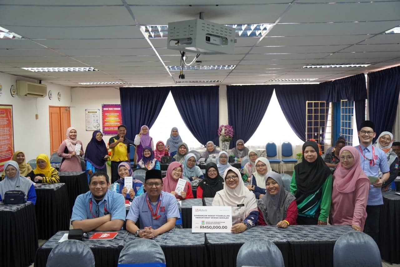 Wakaf Selangor agih RM1.2 juta kepada 31 institusi agama, pendidikan