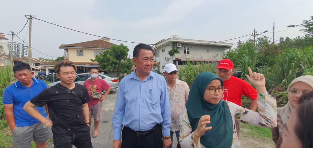 40户不满住家范围建电讯塔   张睷洋承诺代民反映心声