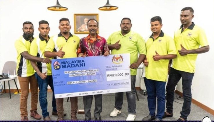 வசதி குறைந்த  மாணவர்களுக்கு உதவும் குருகுலம் கல்வி திட்டத்திற்கு  அமைச்சர்  மானியம்