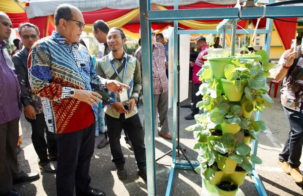 依兹汉:气候变化导致稻米产量下降