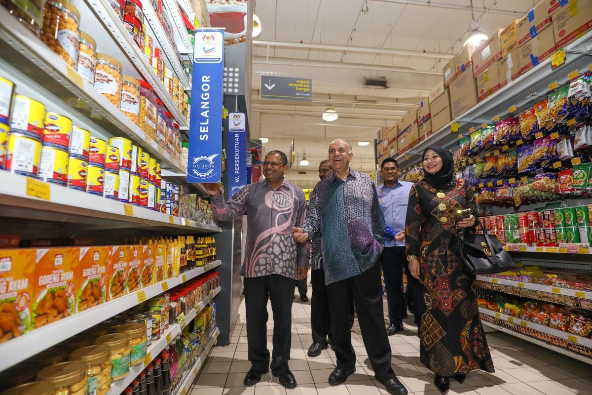 Mydin pasar 2,000 produk usahawan tempatan, catat jualan RM2.7 bilion