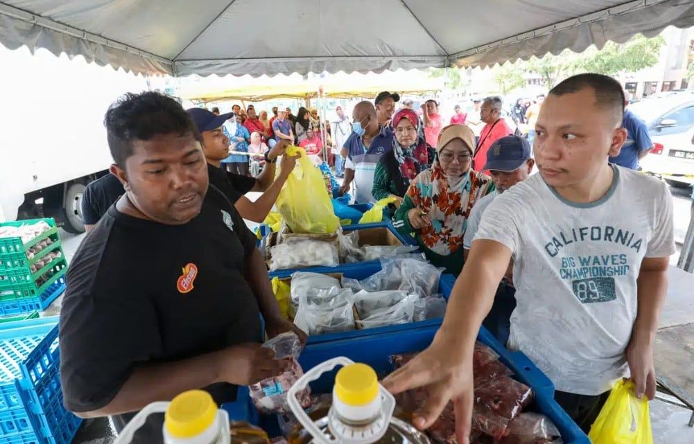 超级星期日慈悯市集3地点开卖  便宜白米鸡蛋鱼任你采购