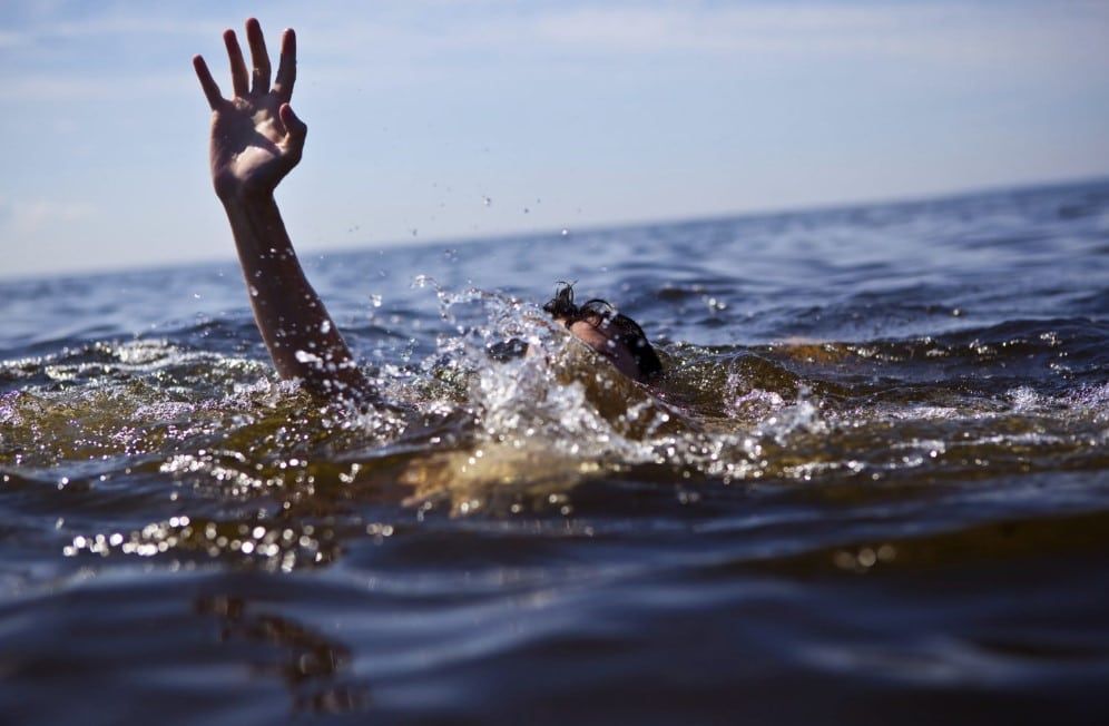 捕虾遭急流冲走 男子遗体今寻获