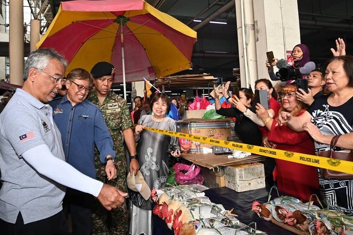婆罗洲远征圆梦更贴近东马子民  元首伉俪感谢人民沿路热情迎接