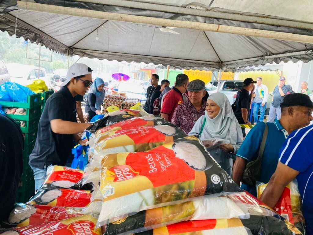 ஹஜ்ஜூப் பெருநாளை முன்னிட்டு மூன்று மெகா விற்பனை நடைபெறும் இடங்களில் சுங்கை துவாவும் ஒன்று