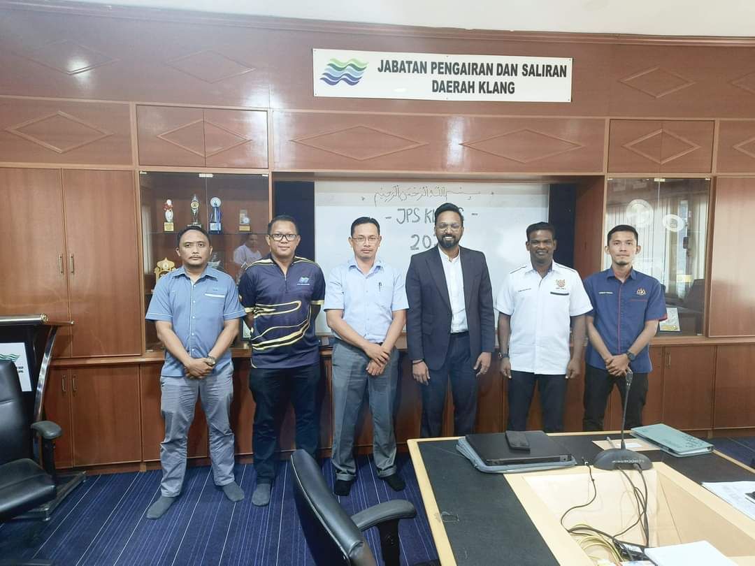 புக்கிட் கெமுனிங் சாலையில் கால்வாய் விரிவாக்கப் பணி விரைவில் தொடங்கப்படும்- சட்டமன்ற உறுப்பினர் பிரகாஷ் தகவல்