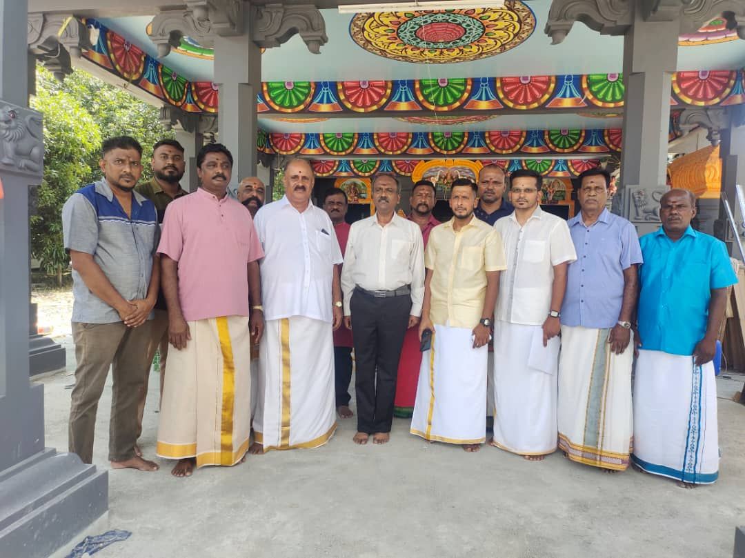 தஞ்சோங் சிப்பாட், தாமான் முத்தியாரா ஸ்ரீ மகா கருமாரியம்மன் ஆலயத்திற்கு அமைச்சர் சிவகுமார் வெ.50,000 மானியம்