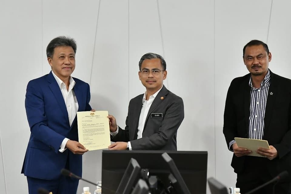 星报顾问黄振威任马新社主席  高庭法官贾米尔任监理会主席