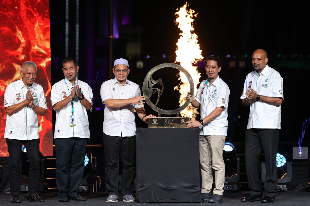 LTdL 2023: All 22 teams ready to roll after colourful introduction