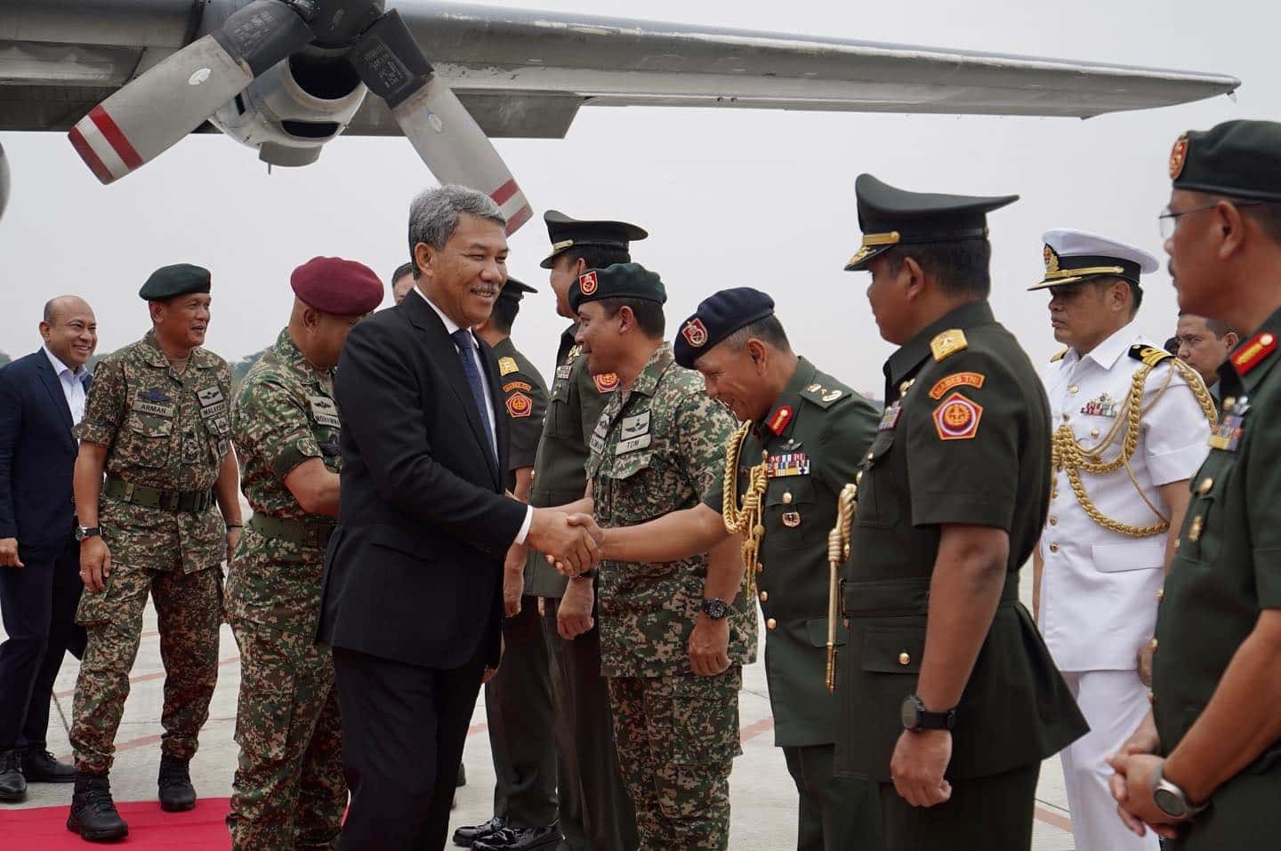 国防部拟购2艘海事巡逻机 末哈山：增南海潜艇探测力