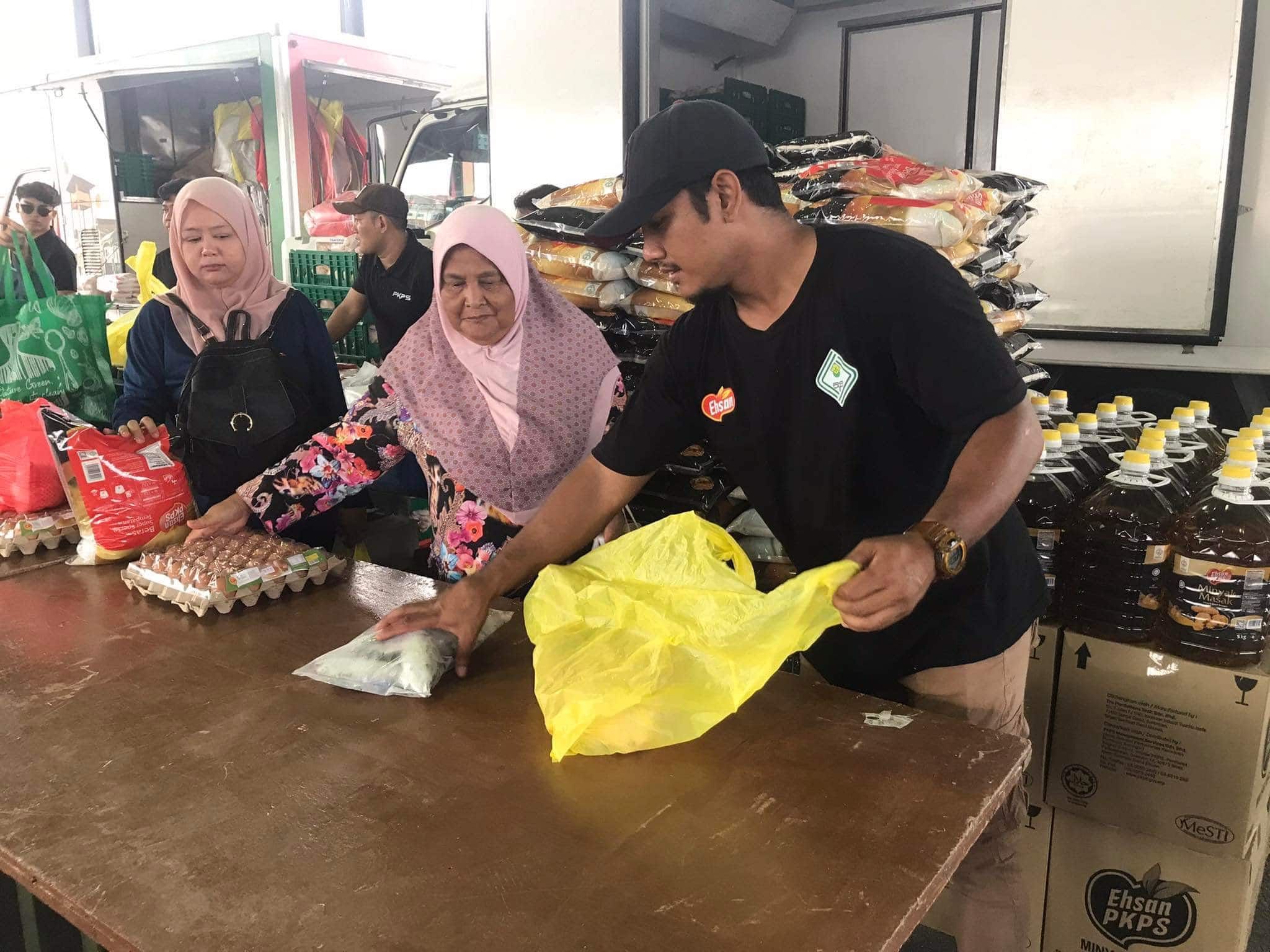 Jualan murah dinanti, ramai harap program bersambung tahun depan