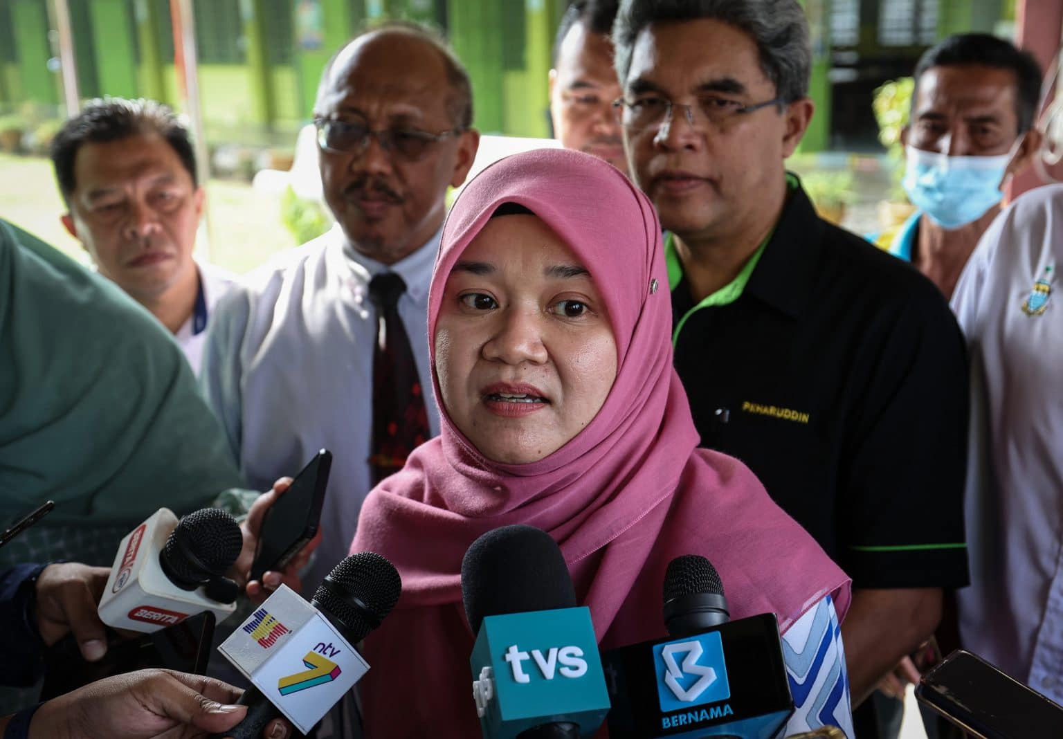 Menteri: UPSR dan PT3 kekal mansuh, anak-anak bukan 'tikus makmal'
