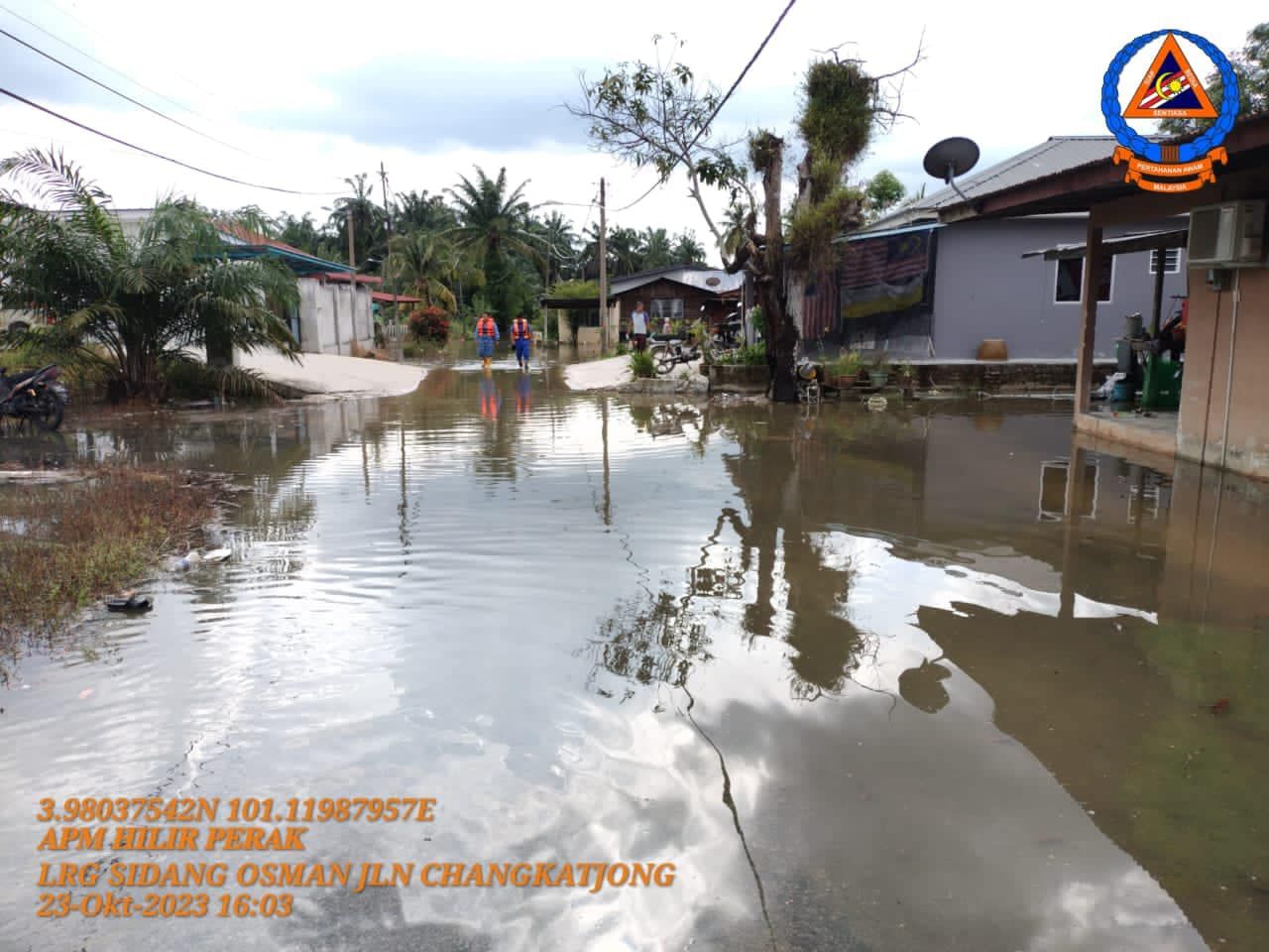 277 mangsa banjir Perak berteduh di pusat pemindahan sementara