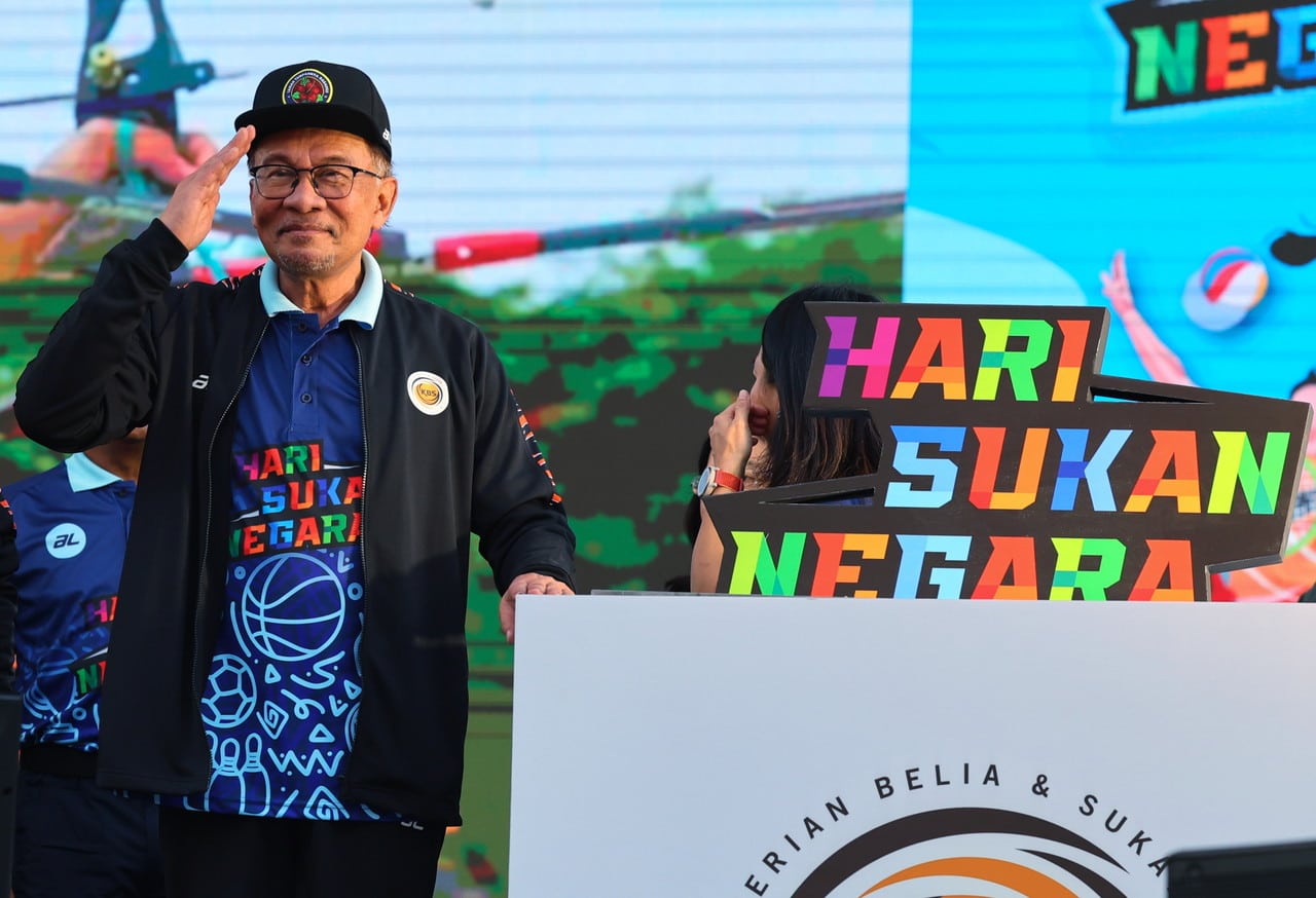 PM mahu kegiatan sukan di sekolah, IPT, komuniti diperkasa