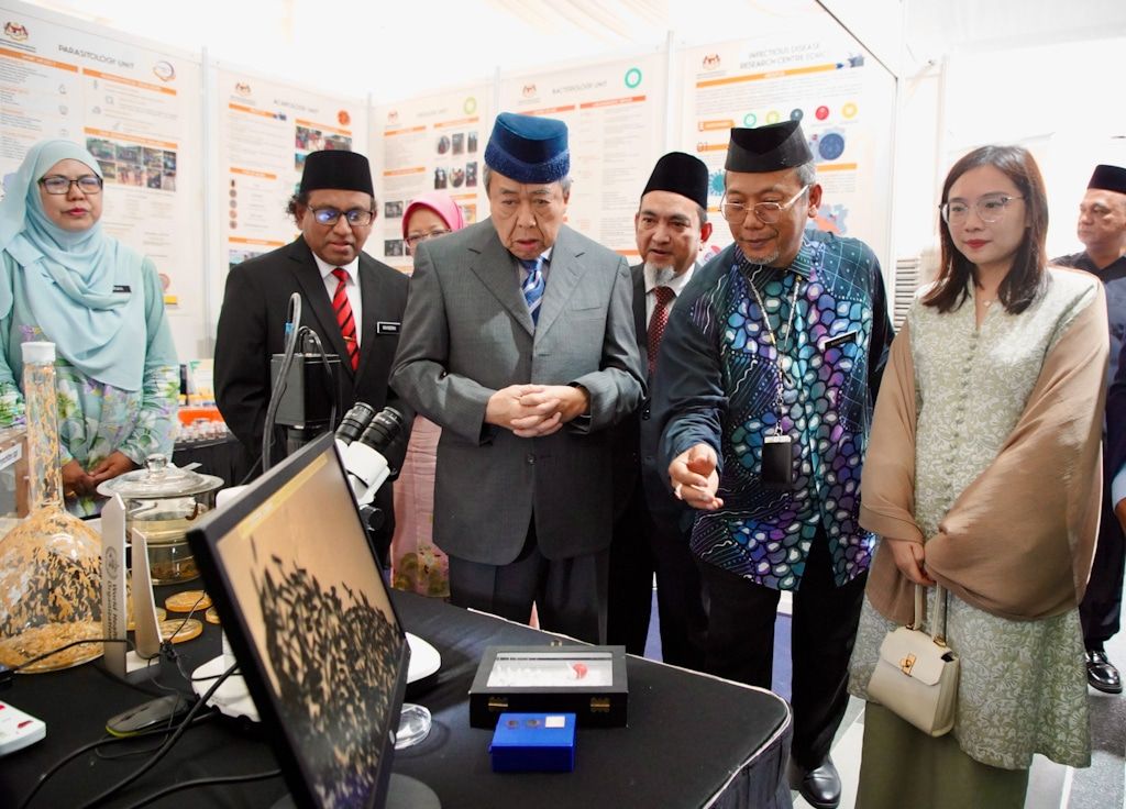 Sultan Selangor berkenan rasmi Hari Terbuka Institut Penyelidikan Perubatan