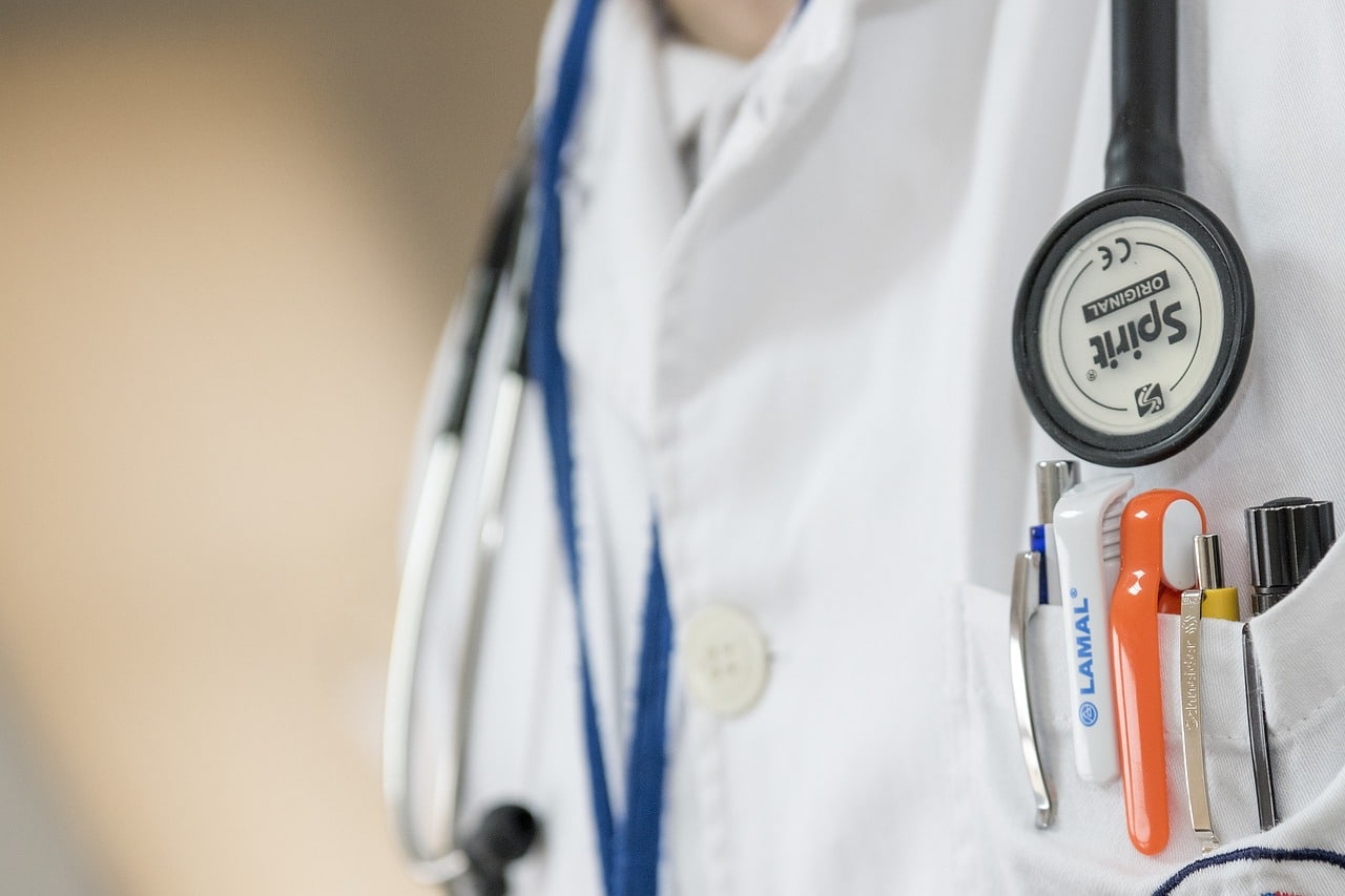 Selangor moves to expedite permanent doctor placements amid shortage