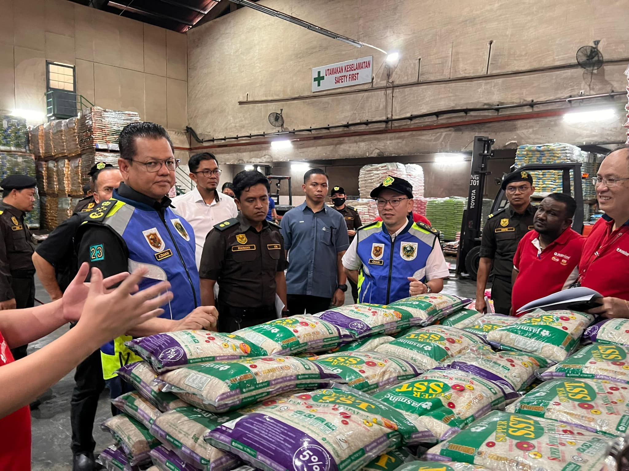 农业部昨检查雪州米商 均有本地与进口供应