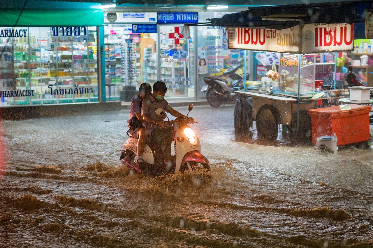 Floods: 200 residents evacuated in Semenyih, Bangi