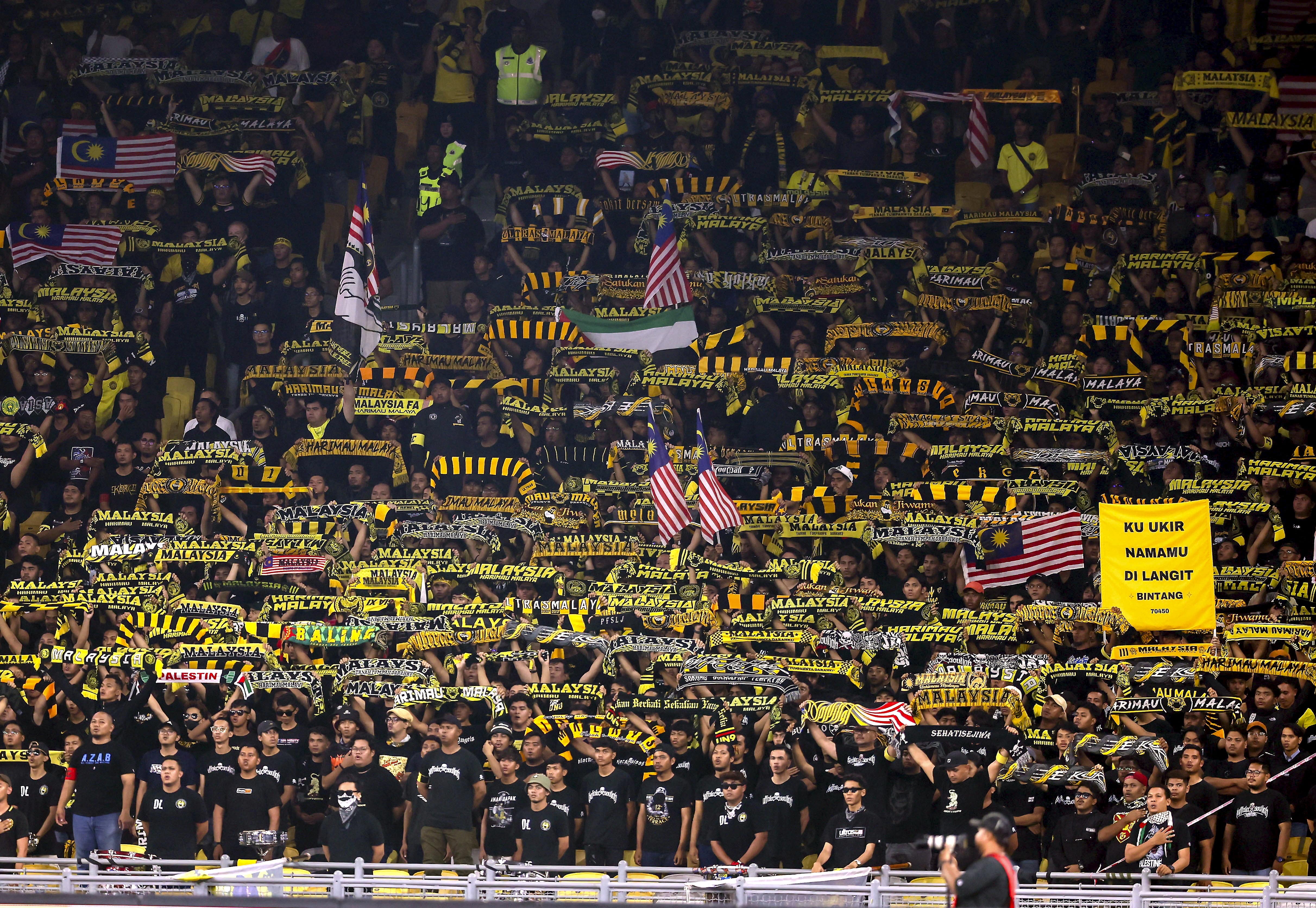 Kim Pan Gon minta maaf, Harimau Malaya tunduk kepada tekanan