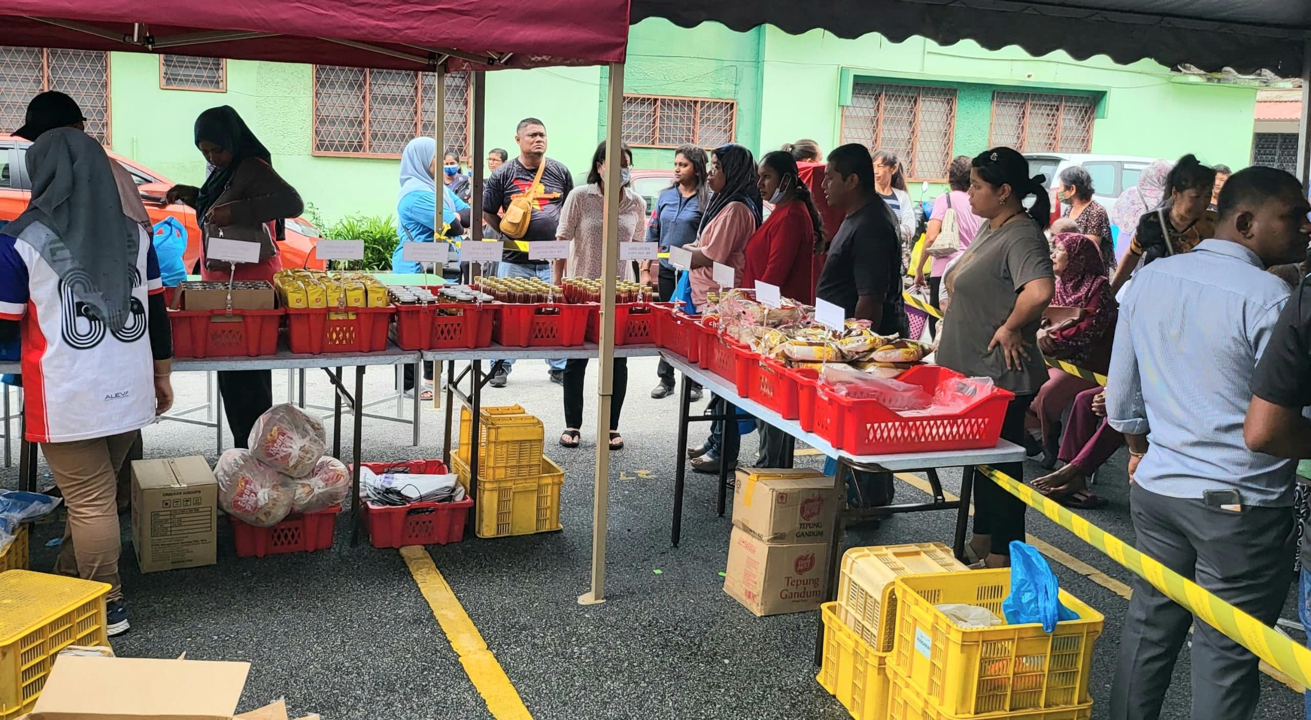 இன்று மேலும் மூன்று இடங்களில் மலிவு விற்பனை