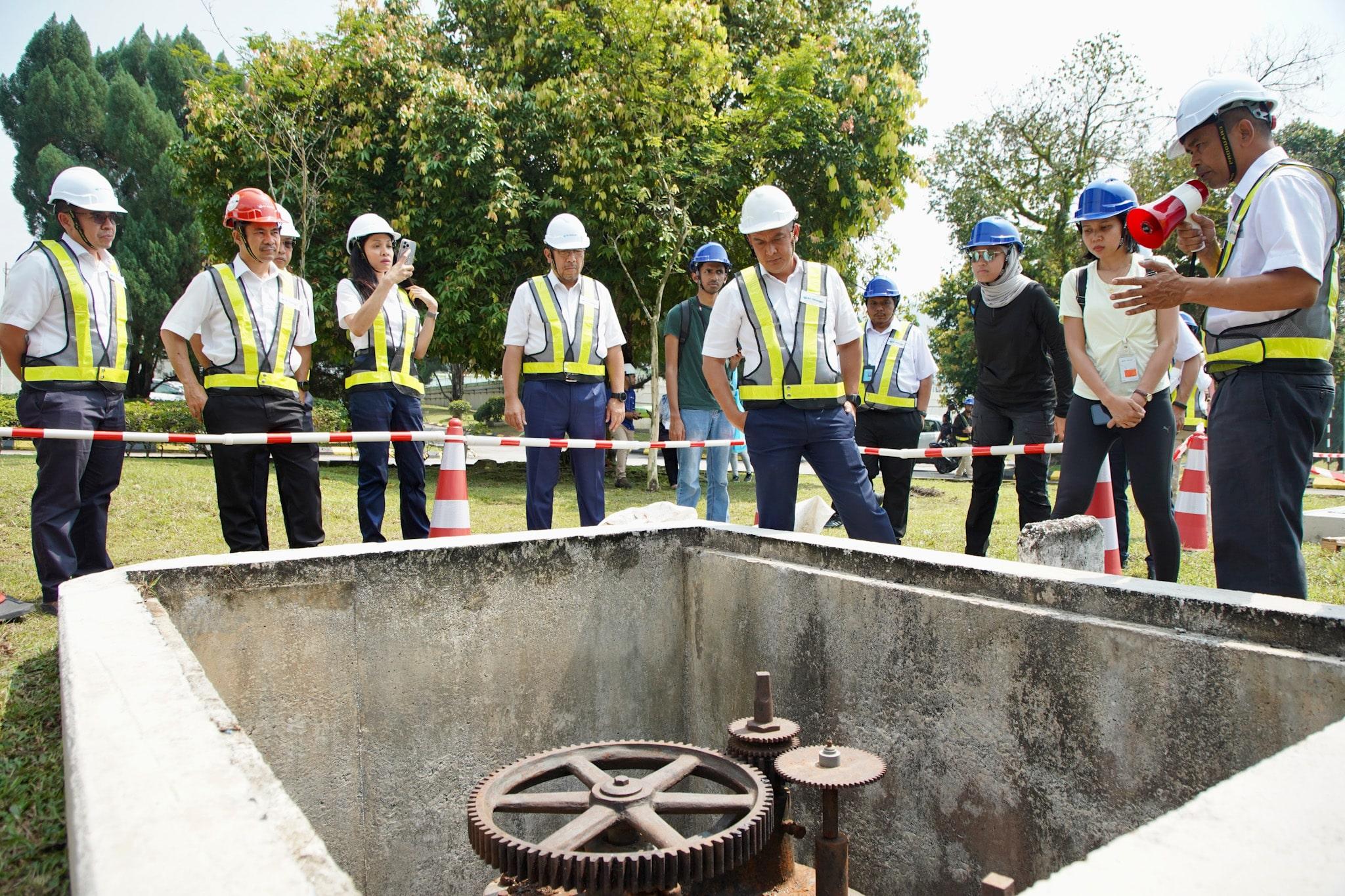Selenggara aset loji, pengguna dinasihat simpan bekalan air secukupnya