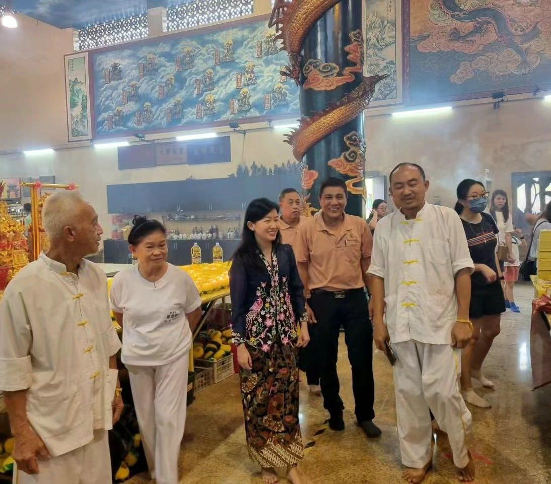 林怡威走访双溪威 参与各族节庆庆典