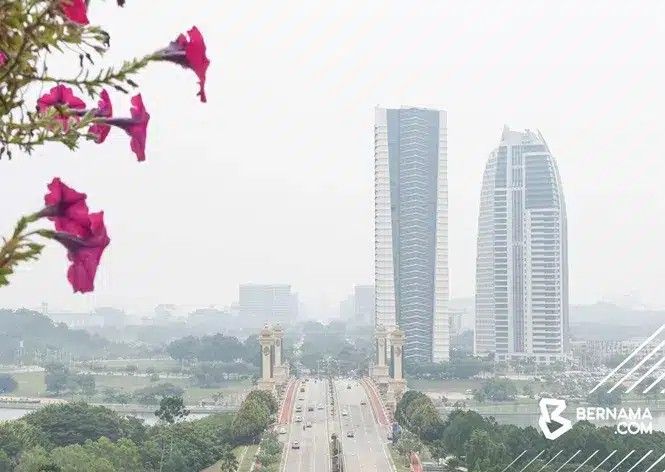 我国半岛西海岸数州烟霾来袭  气象局预计未来数天不会缓解