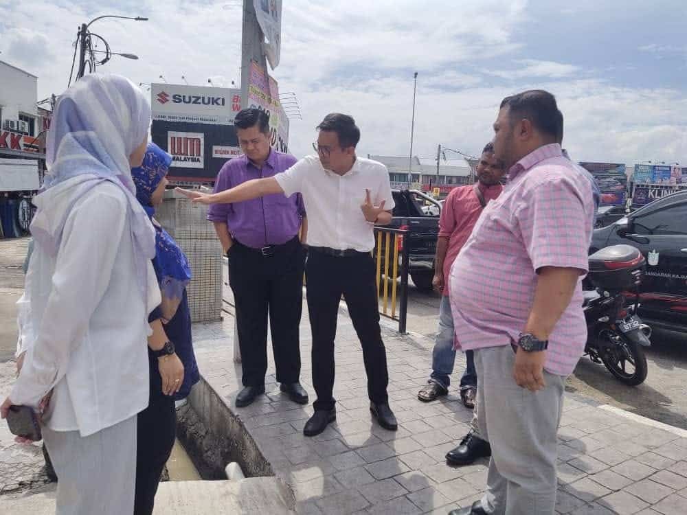 无拉港清沟及提升排水沟 王俊伟：未雨绸缪应对雨季