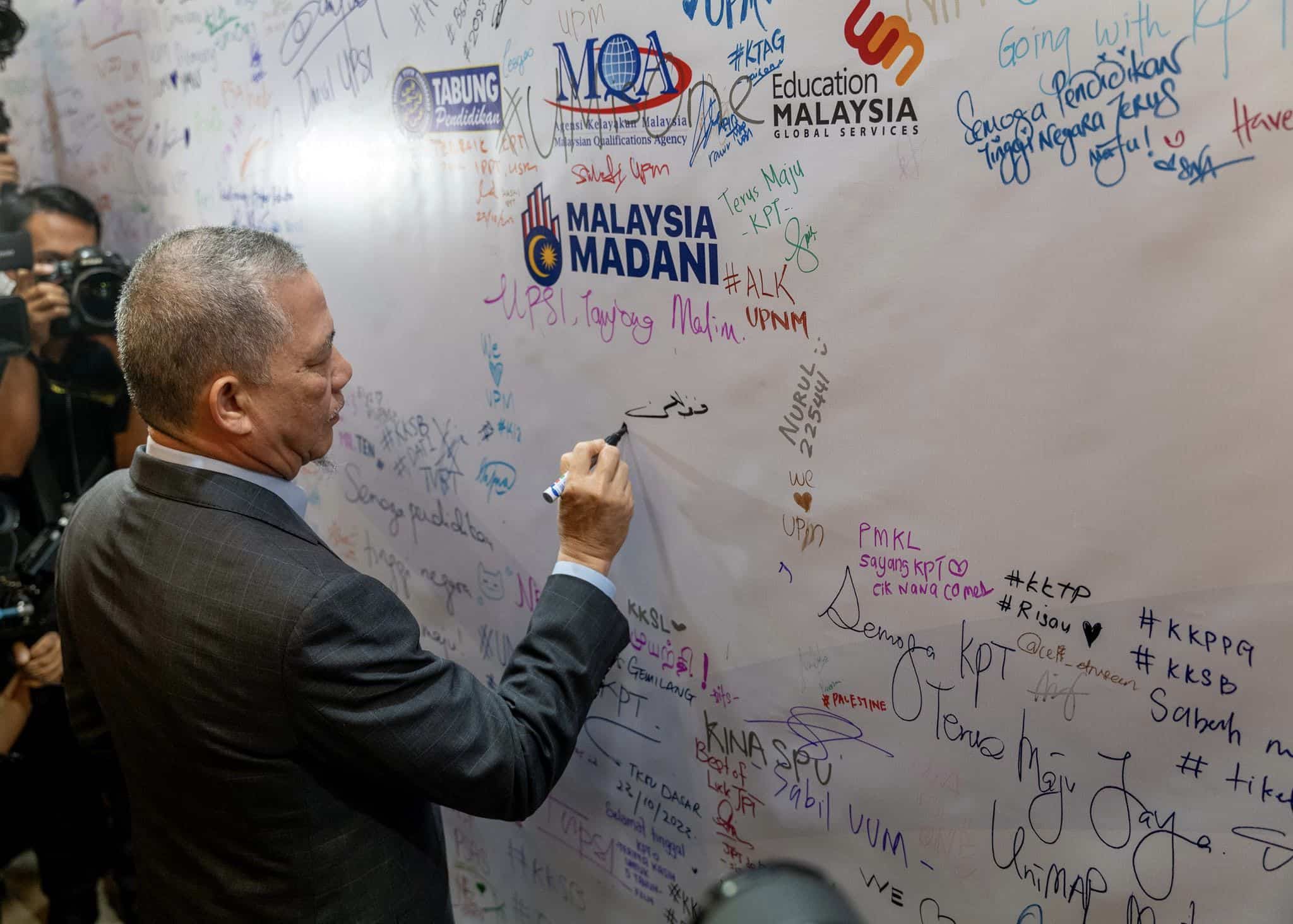 Malaysia calls for regional integration to reduce social disparities, trade barriers