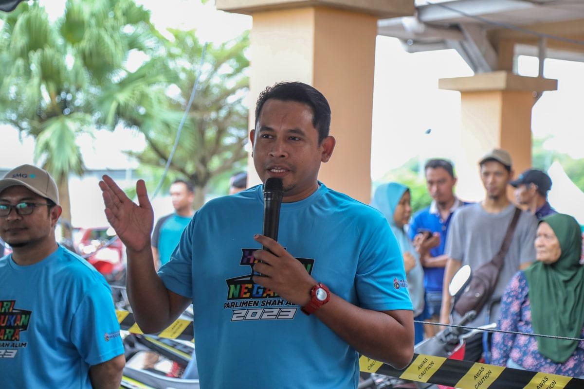 Wakil rakyat Batu Tiga hasrat perkenal geran pendidikan tahunan