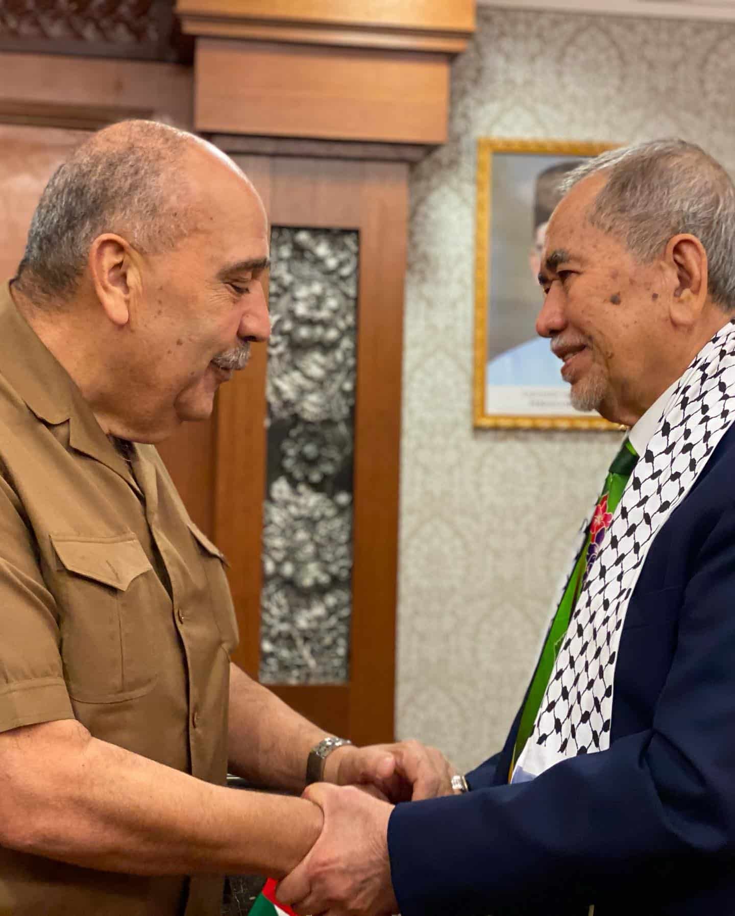 旺祖乃迪接见巴勒斯坦大使