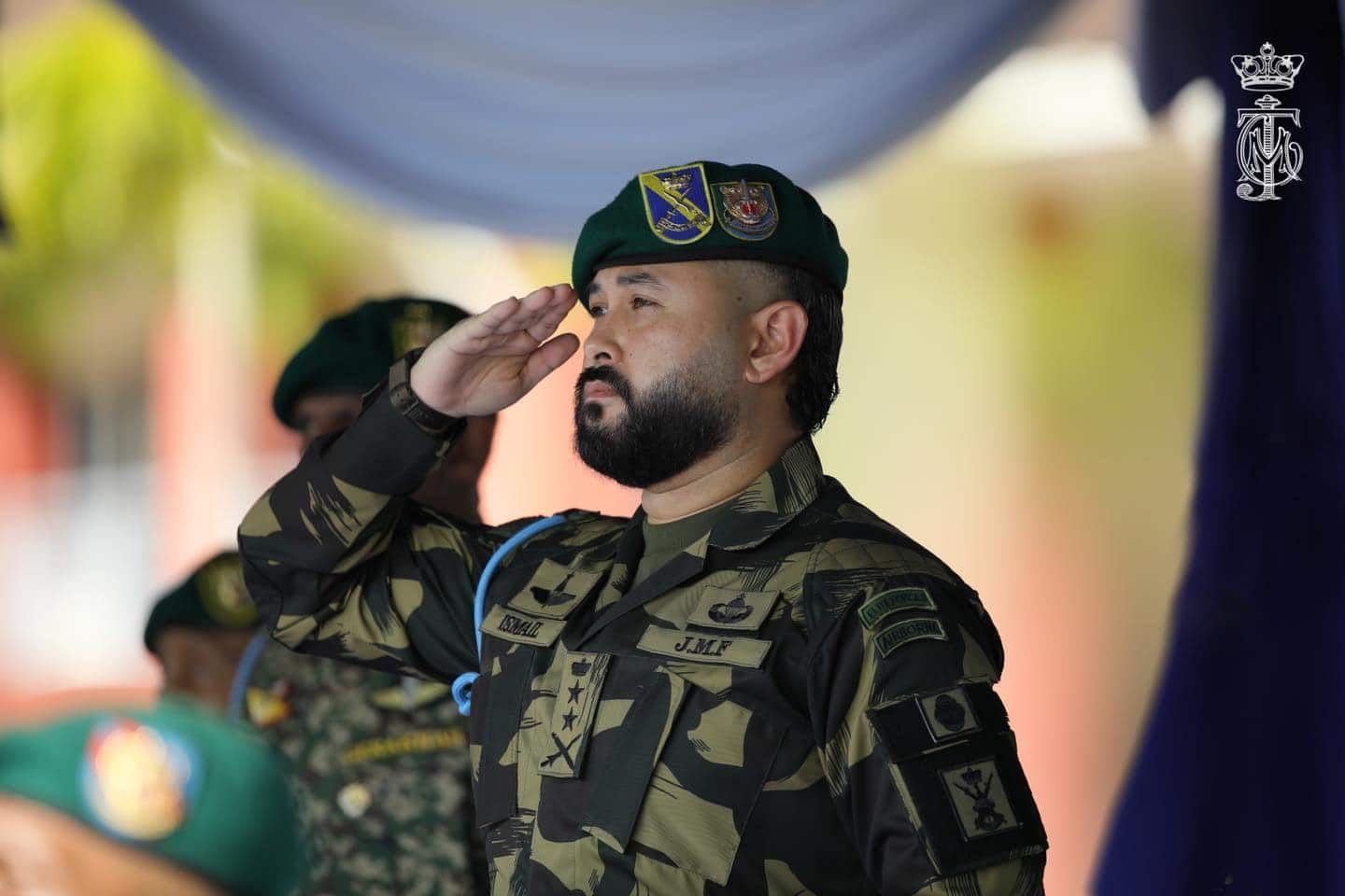 曼谷百丽宫商场枪击案2死5伤 附近度假柔王储及家人决撤离回国