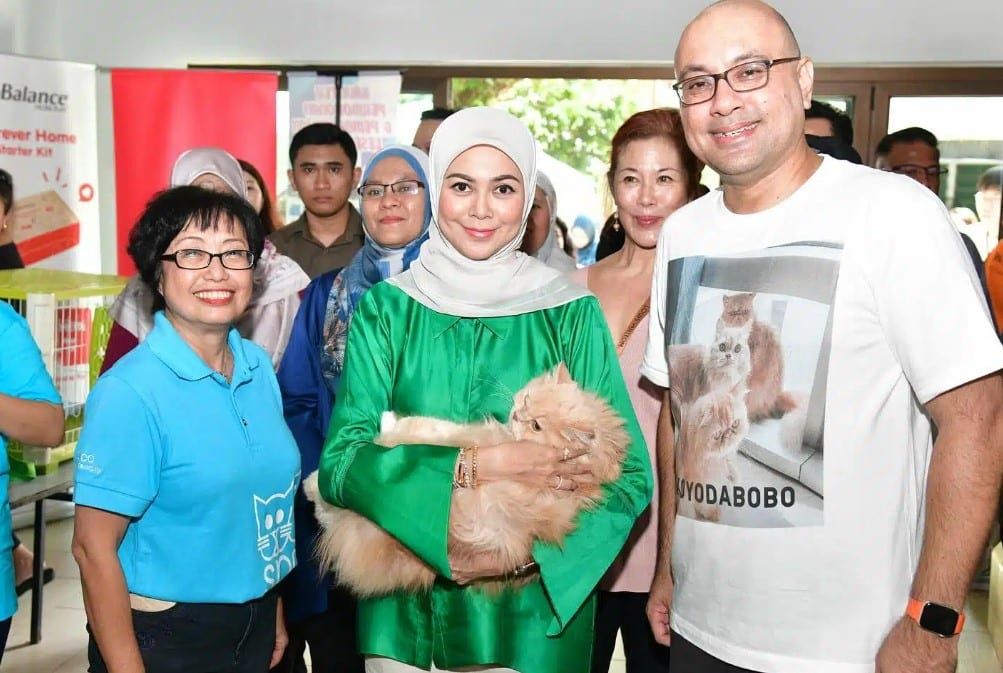 雪苏丹后亲临世界动物日展